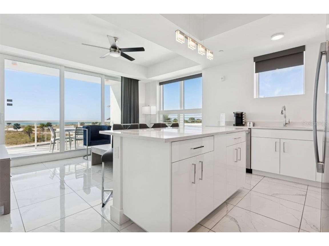 11500 Gulf Boulevard #313 Treasure Island FL 33706 TB8449033 image4