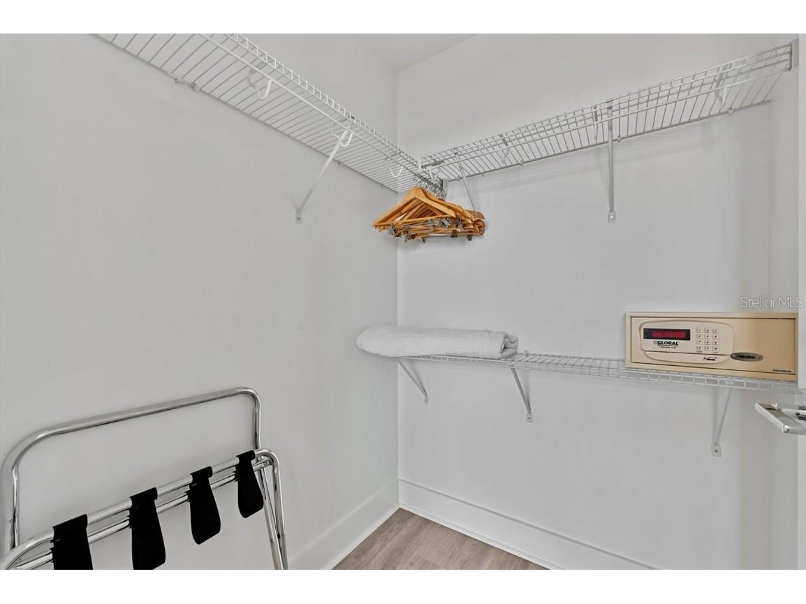 11500 Gulf Boulevard #610 Saint Petersburg FL 33706 - GULF OF MEXICO T3527707 image25