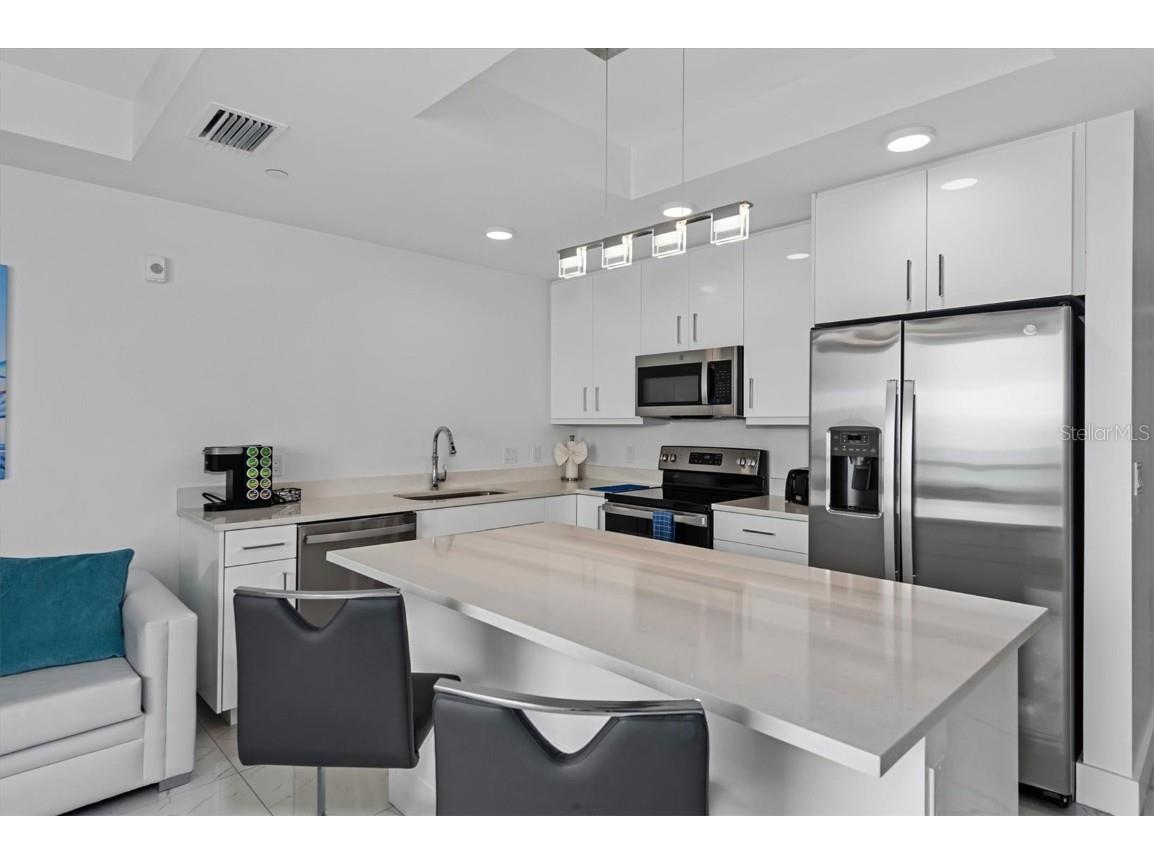 11500 Gulf Boulevard #610 Saint Petersburg FL 33706 - GULF OF MEXICO T3527707 image9