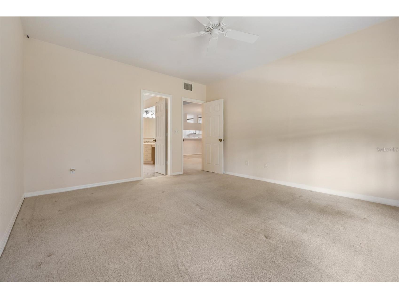 11500 Shipwatch Drive #1362 Largo FL 33774 TB8484270 image19