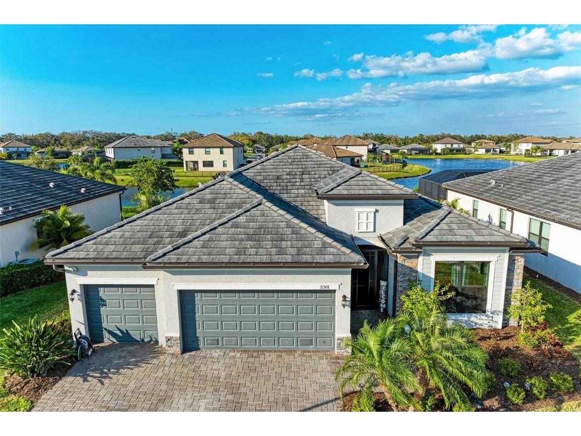 11501 Autumn Leaf Way Bradenton FL 34212 A4561194 image1
