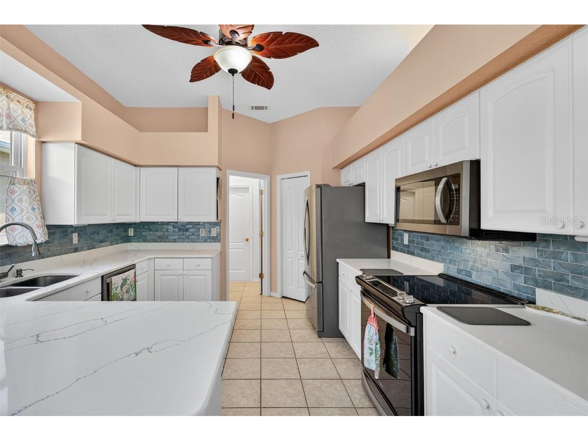 11501 Bloomington Court New Port Richey FL 34654 TB8433033 image36