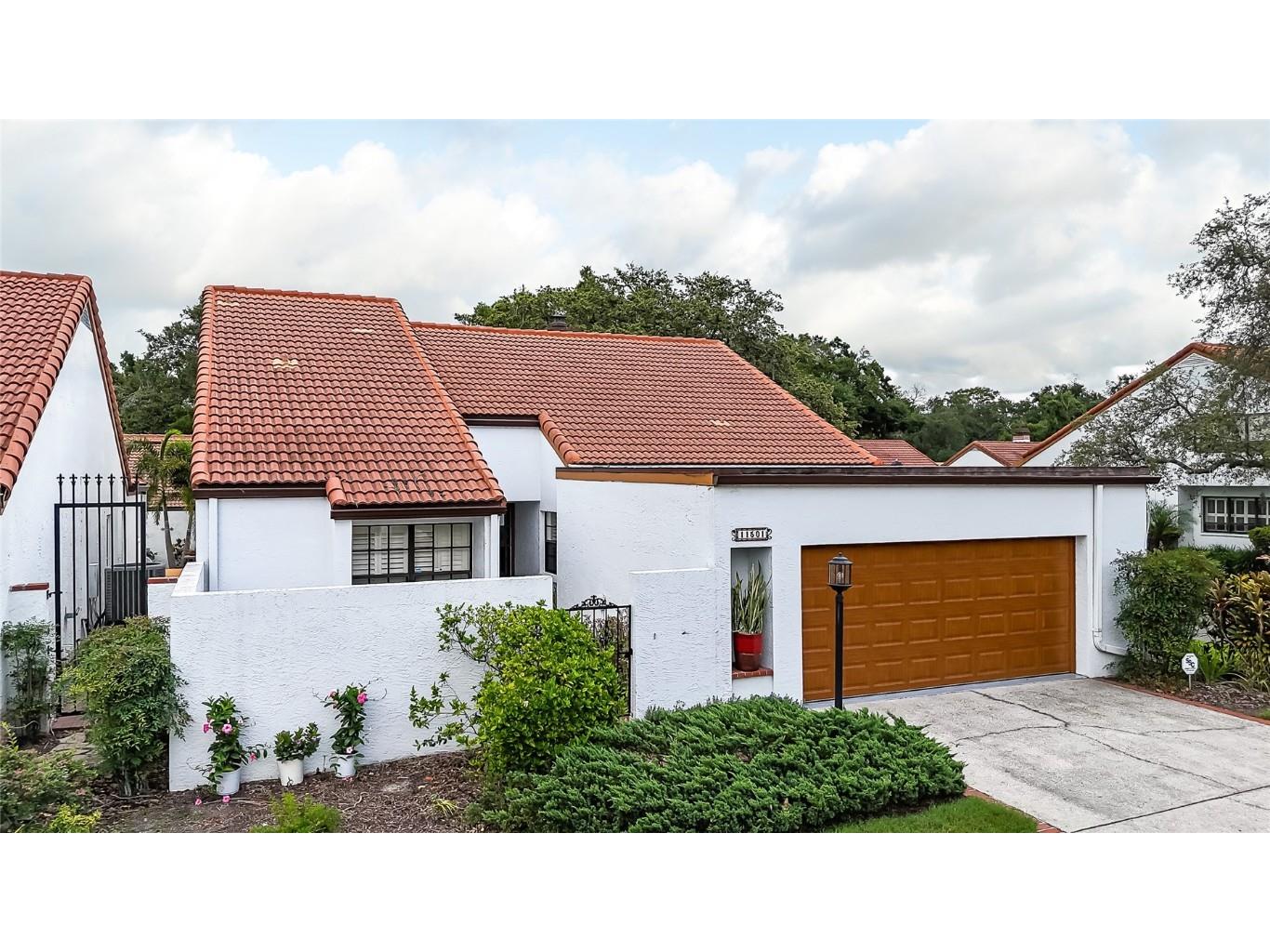 11501 Cerca Del Rio Place Temple Terrace FL 33617 - HILLSBOROUGH RIVER TB8397454 image1