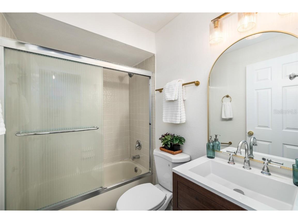 11503 Orilla Del Rio Place Temple Terrace FL 33617 TB8435405 image16