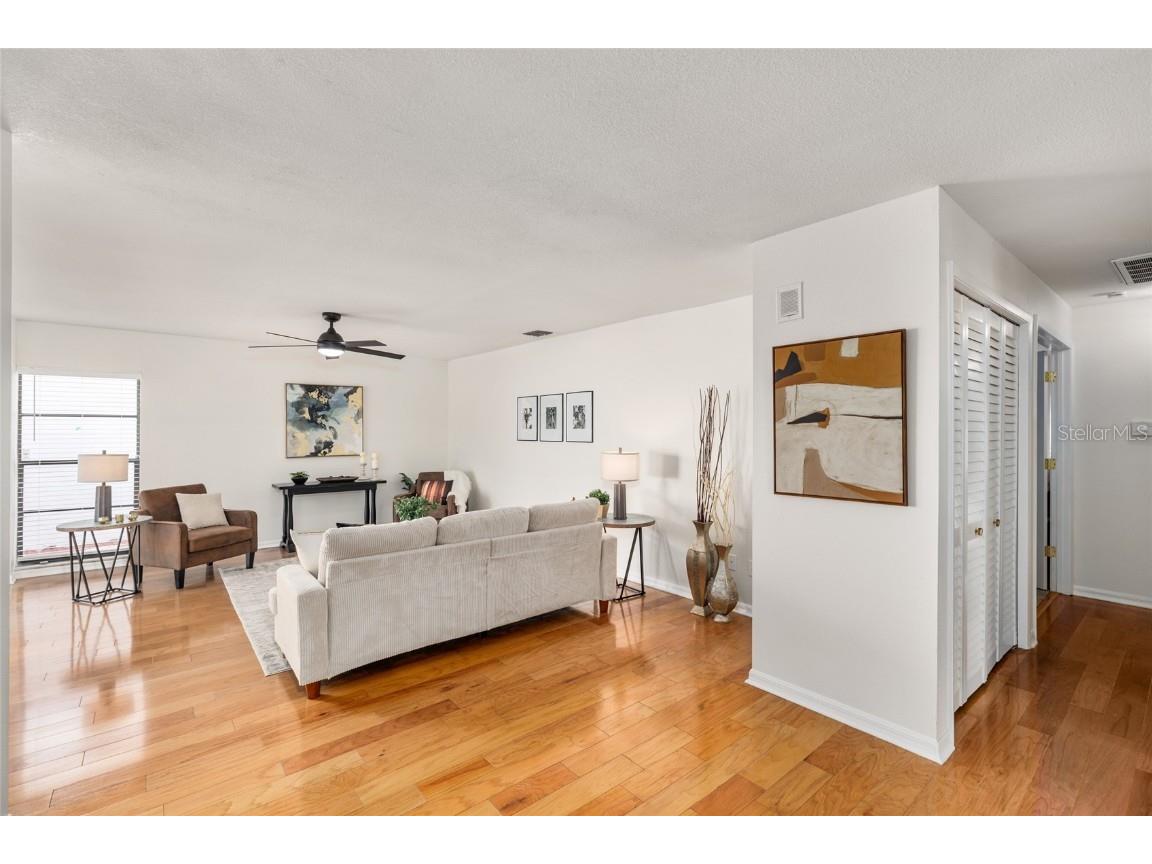 11503 Orilla Del Rio Place Temple Terrace FL 33617 TB8435405 image8