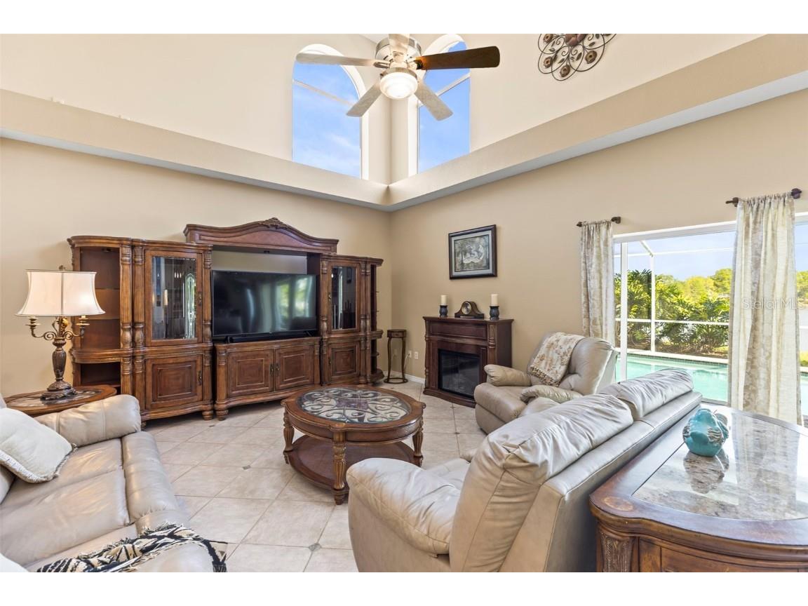 11503 Whispering Hollow Drive Tampa FL 33635 TB8375411 image20