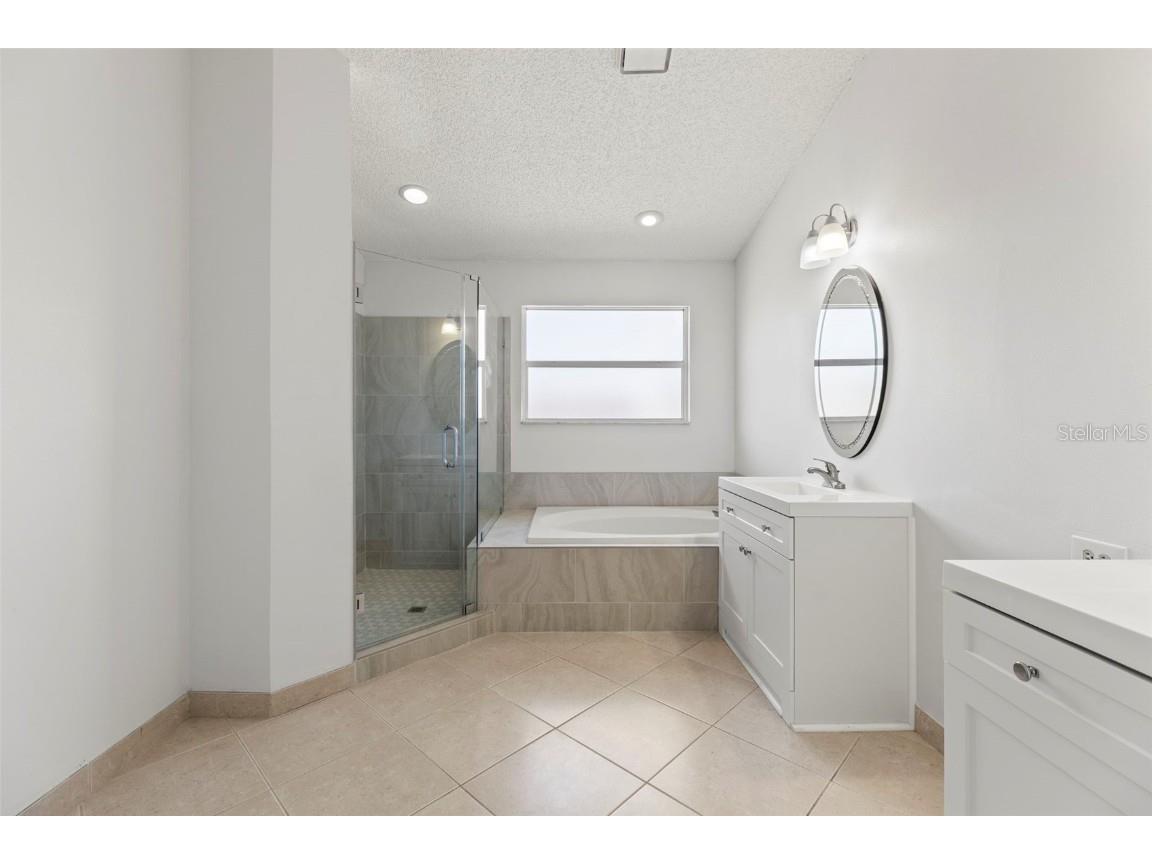 11503 Whispering Hollow Drive Tampa FL 33635 TB8375411 image37