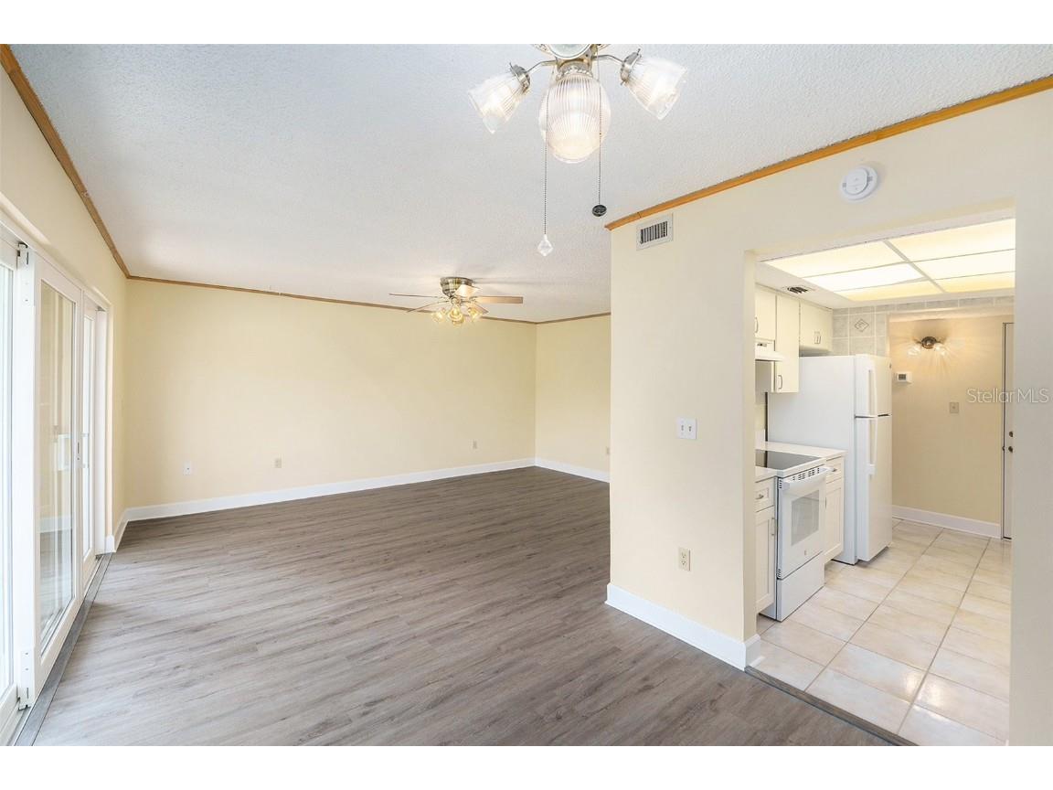 11505 7th Way N #2303 Saint Petersburg FL 33716 TB8454037 image15