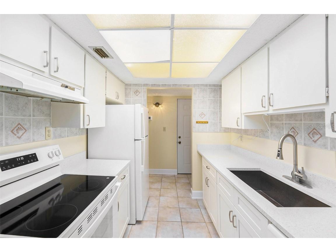 11505 7th Way N #2303 Saint Petersburg FL 33716 TB8454037 image17