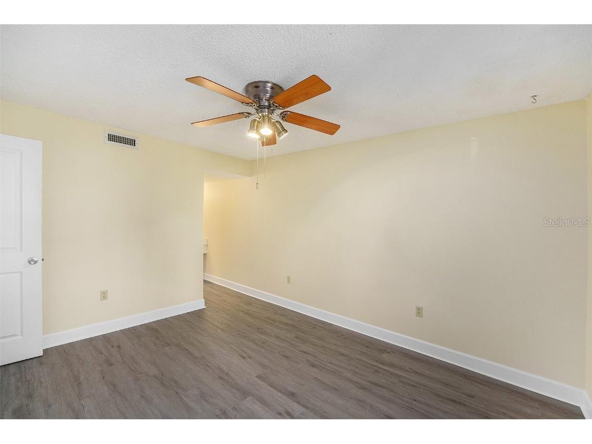 11505 7th Way N #2303 Saint Petersburg FL 33716 TB8454037 image20