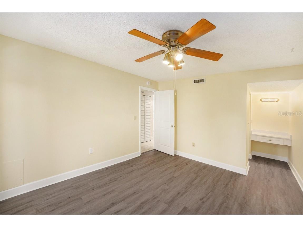 11505 7th Way N #2303 Saint Petersburg FL 33716 TB8454037 image22