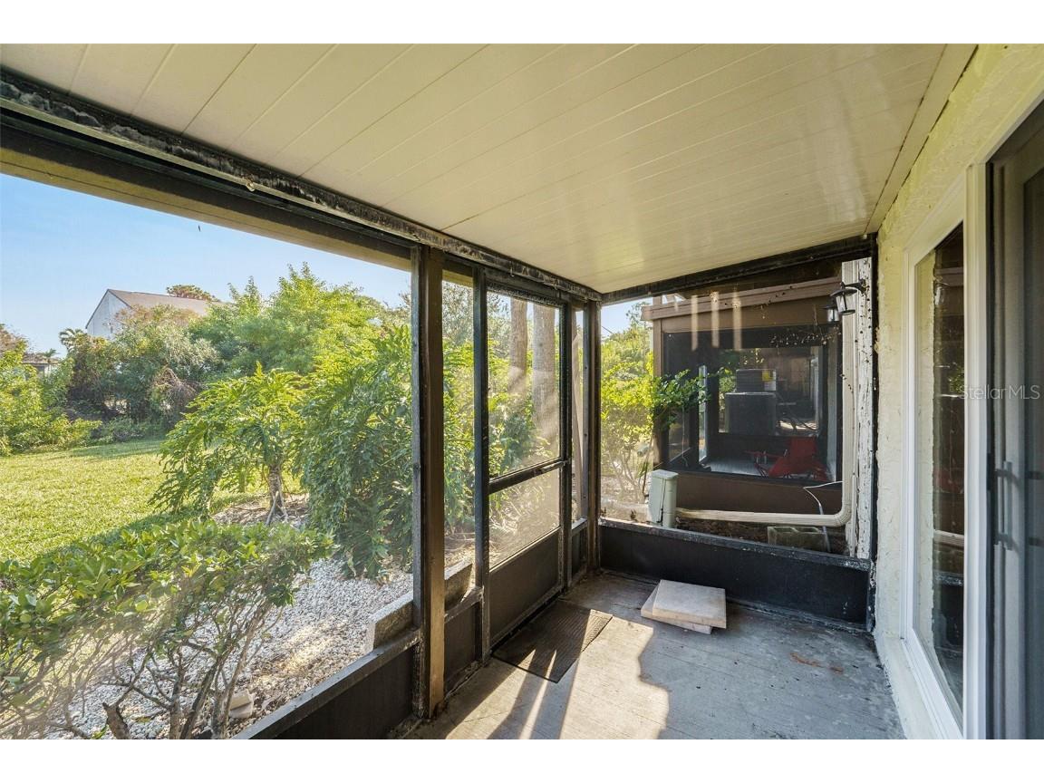 11505 7th Way N #2303 Saint Petersburg FL 33716 TB8454037 image26