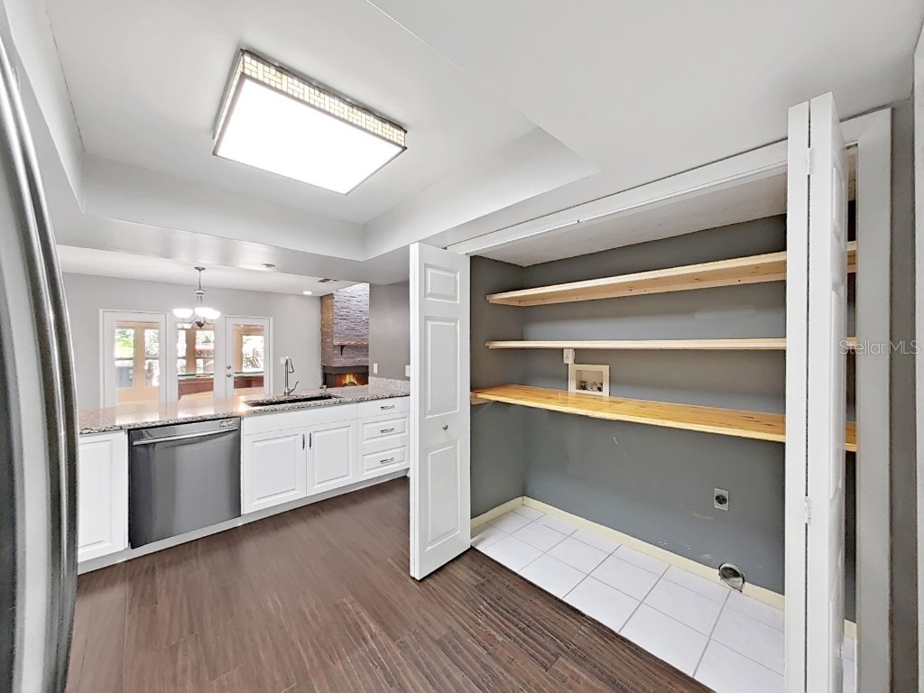 11506 Galleria Drive Tampa FL 33618 TB8432523 image18