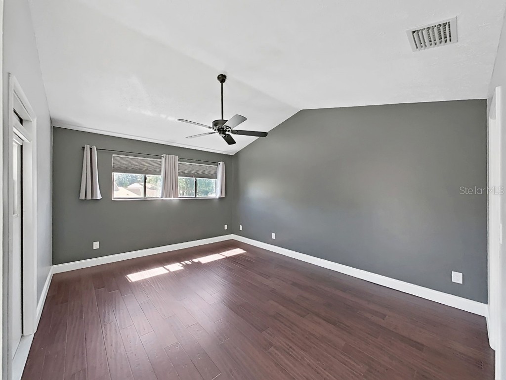 11506 Galleria Drive Tampa FL 33618 TB8432523 image30