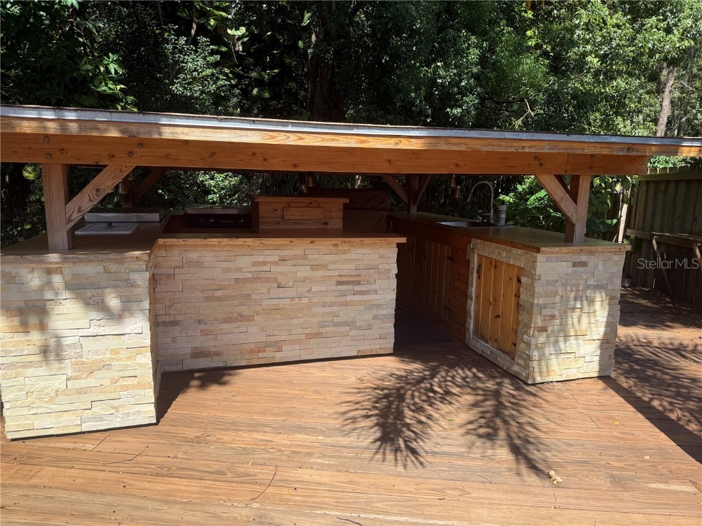 11506 Galleria Drive Tampa FL 33618 TB8432523 image43