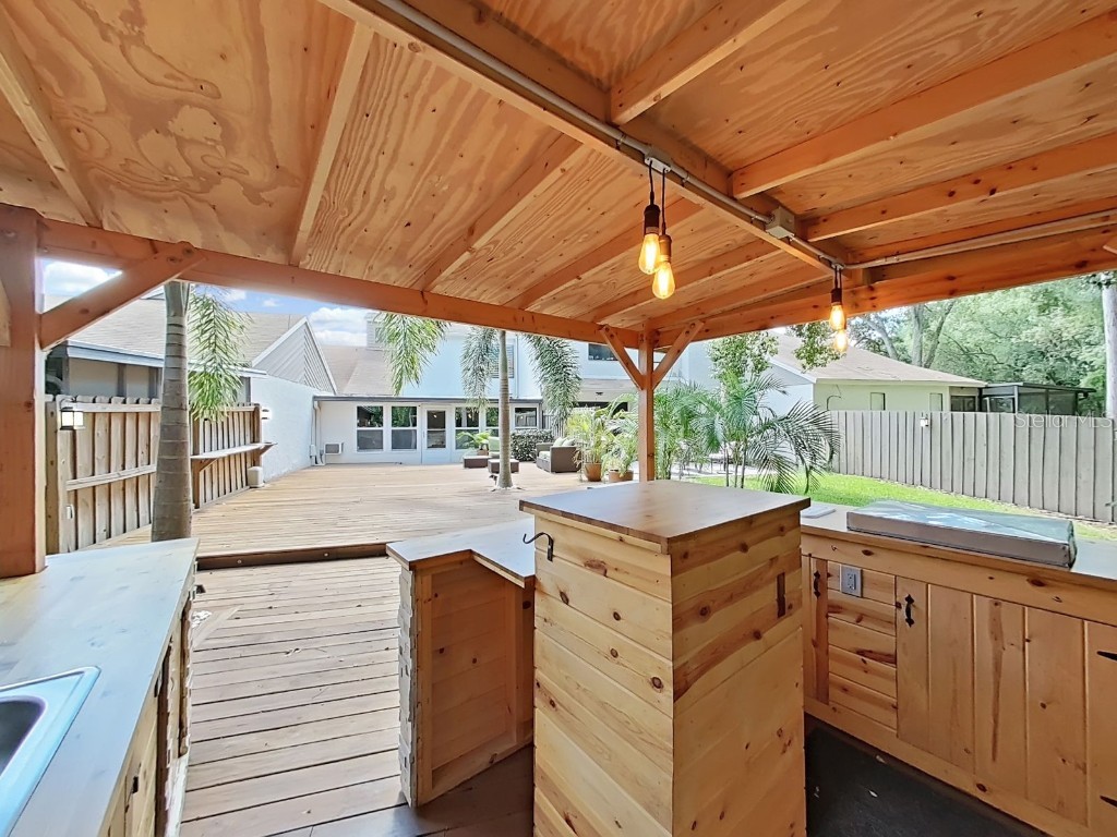 11506 Galleria Drive Tampa FL 33618 TB8432523 image45