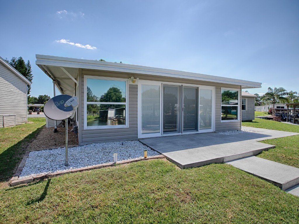 11506 Johnson Circle Tavares FL 32778 - Dead River G5083003 image1