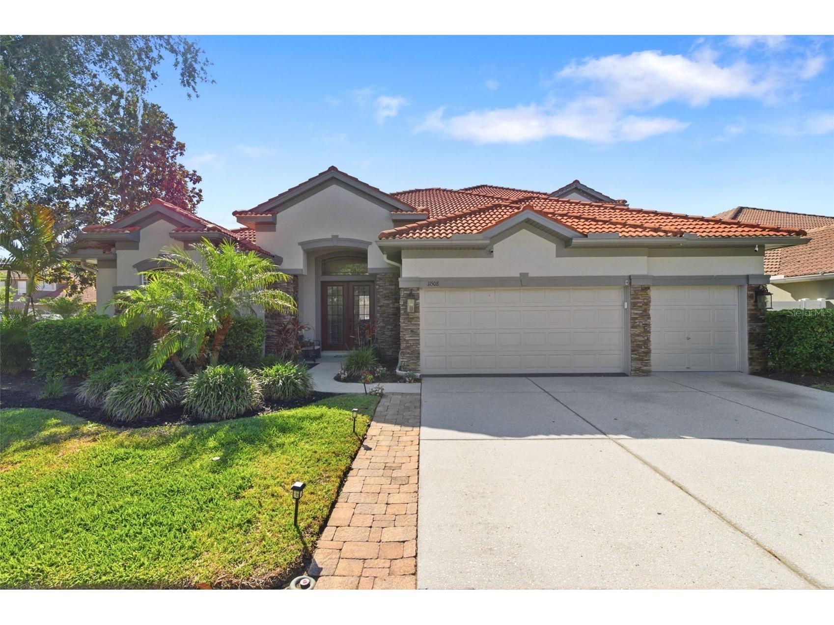 11508 Oyster Bay Circle New Port Richey FL 34654 - WEST MOON LAKE W7885414 image1