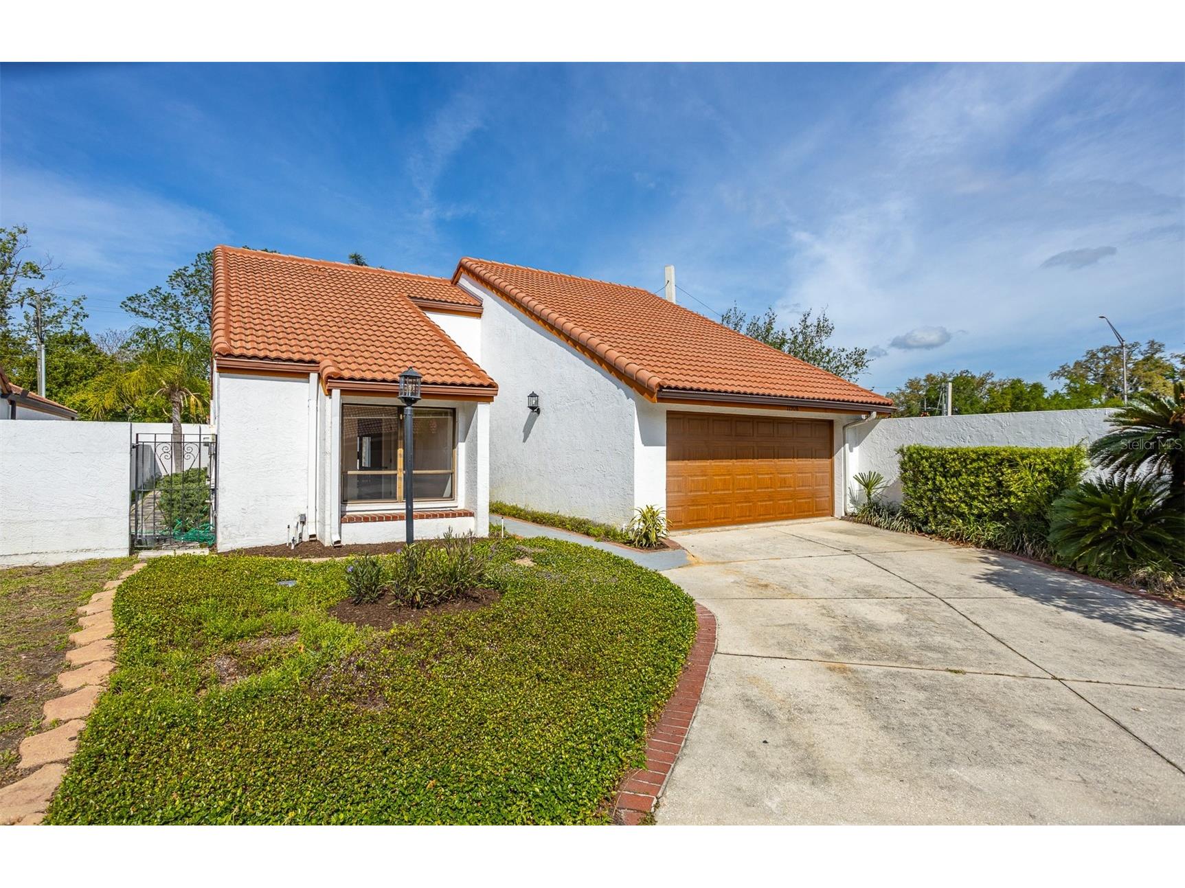 11508 Robles Del Rio Place Temple Terrace FL 33617 TB8495194 image1