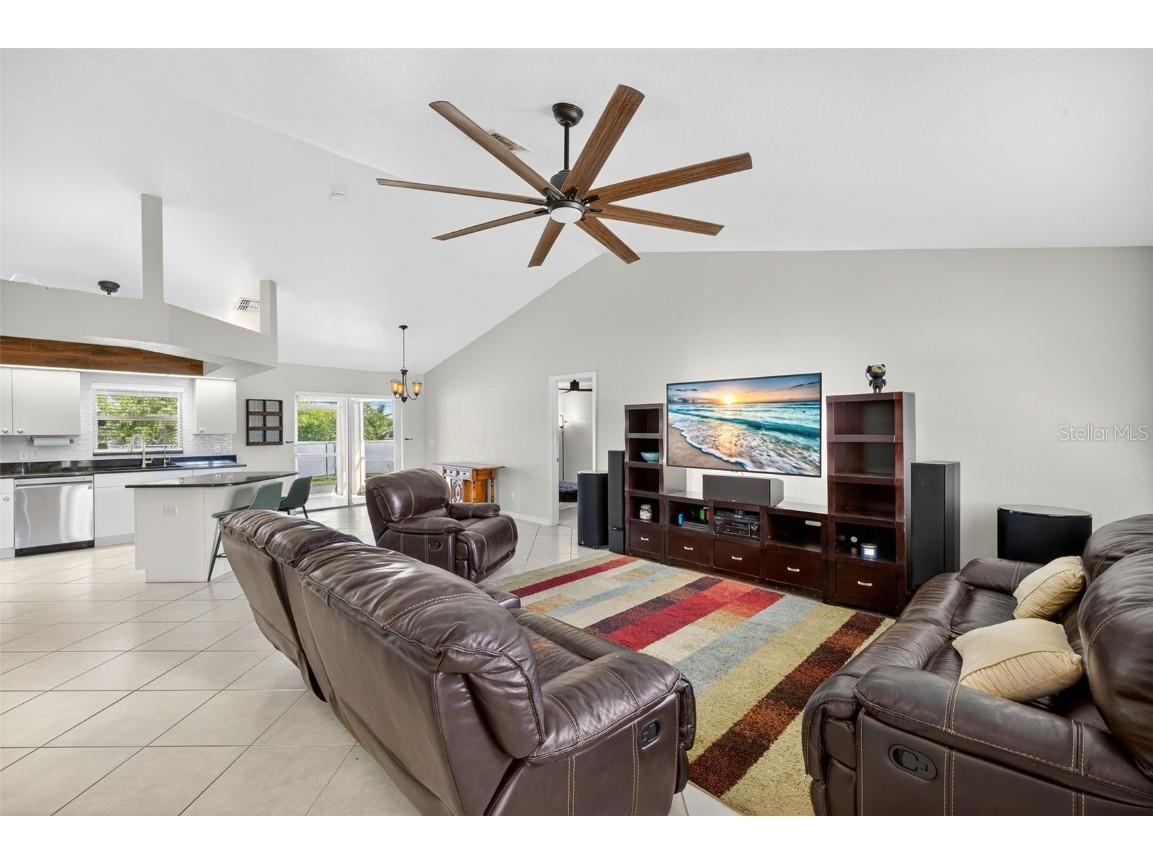 1151 NW 1st Avenue Cape Coral FL 33993 C7515399 image4