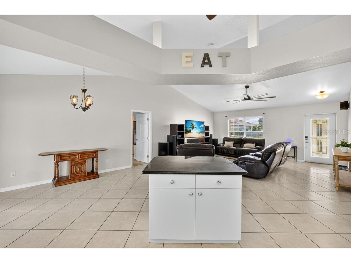 1151 NW 1st Avenue Cape Coral FL 33993 C7515399 image9