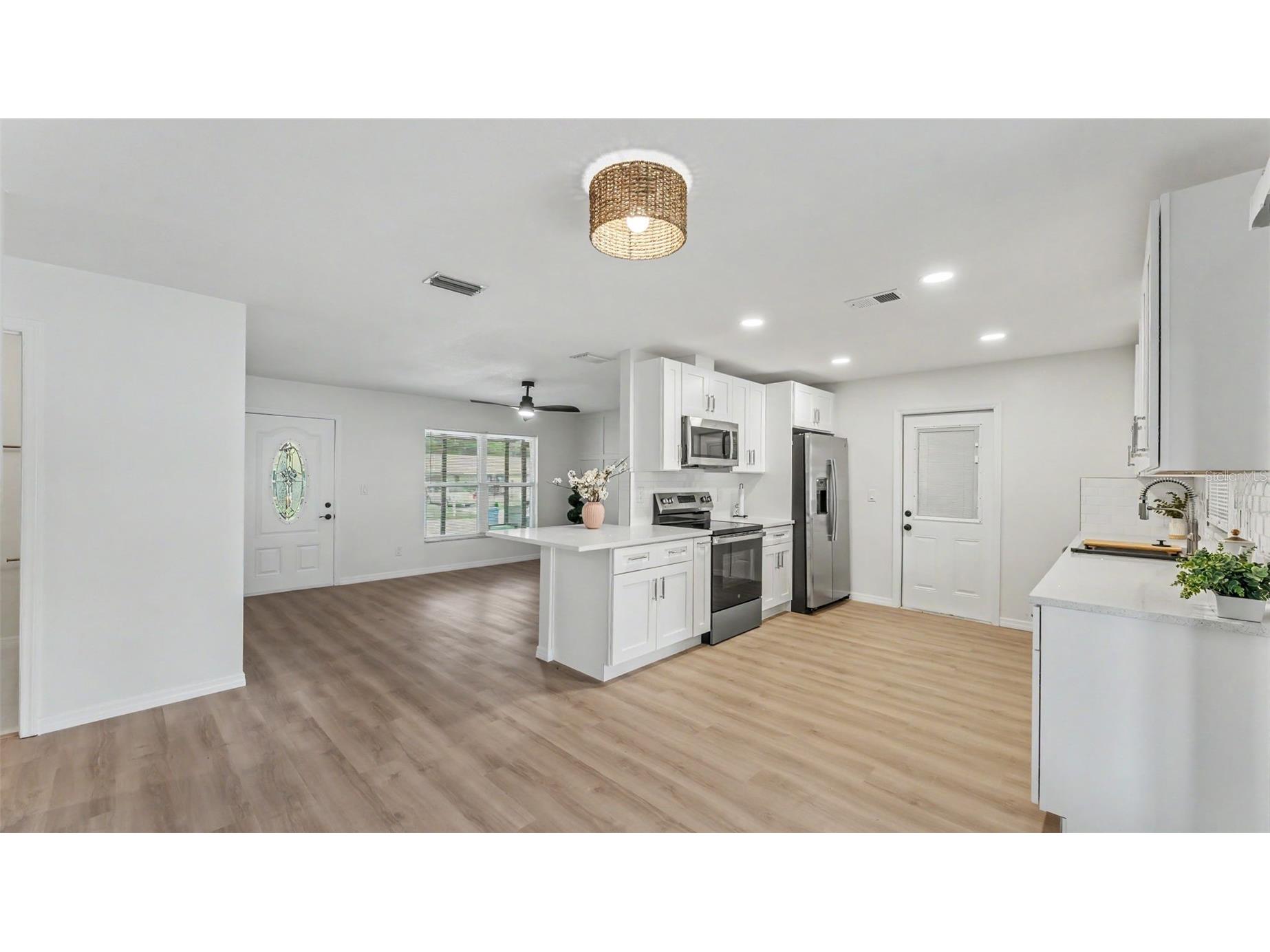 1151 Oakhill Street Seffner FL 33584 L4962460 image11
