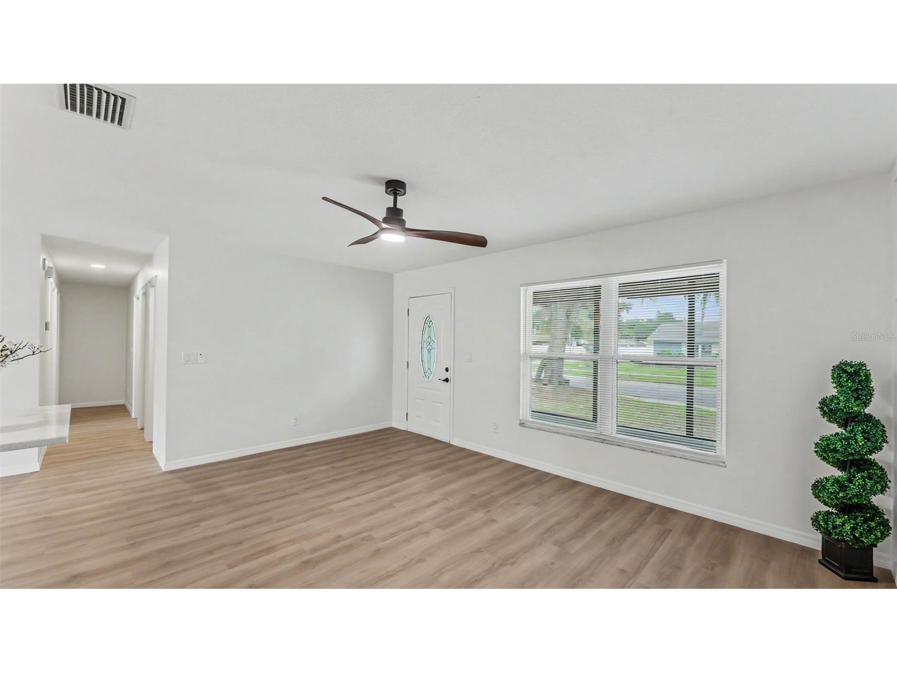 1151 Oakhill Street Seffner FL 33584 L4962460 image9