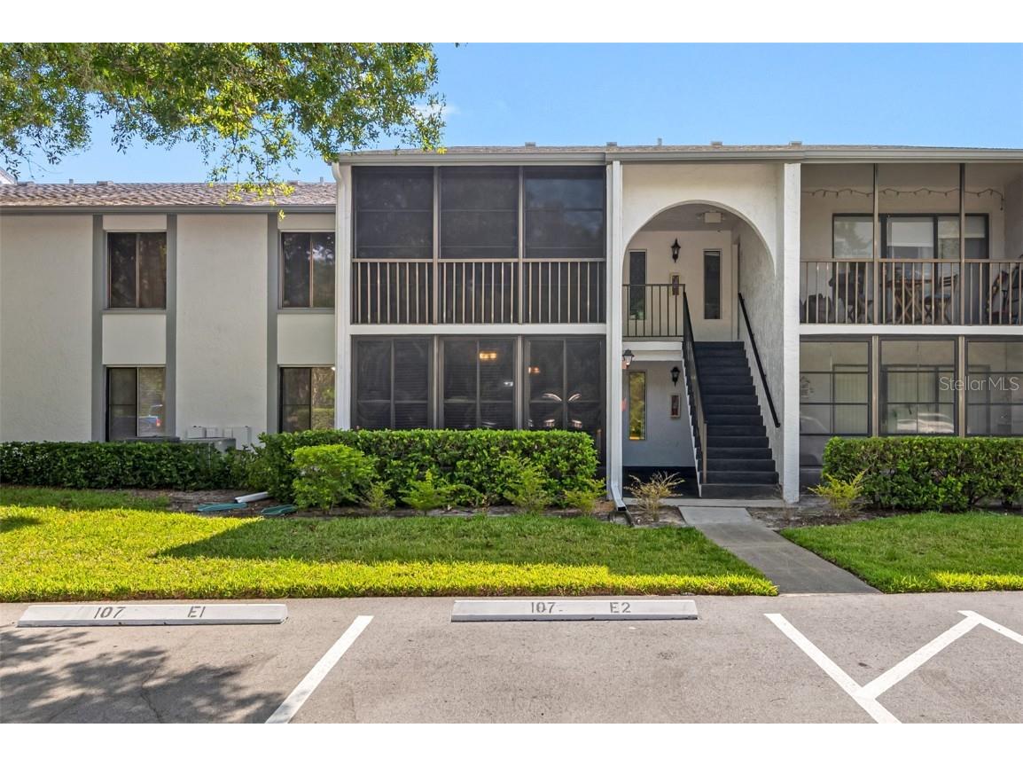 1151 Pine Ridge Circle W #E1 Tarpon Springs FL 34688 A4575735 image1
