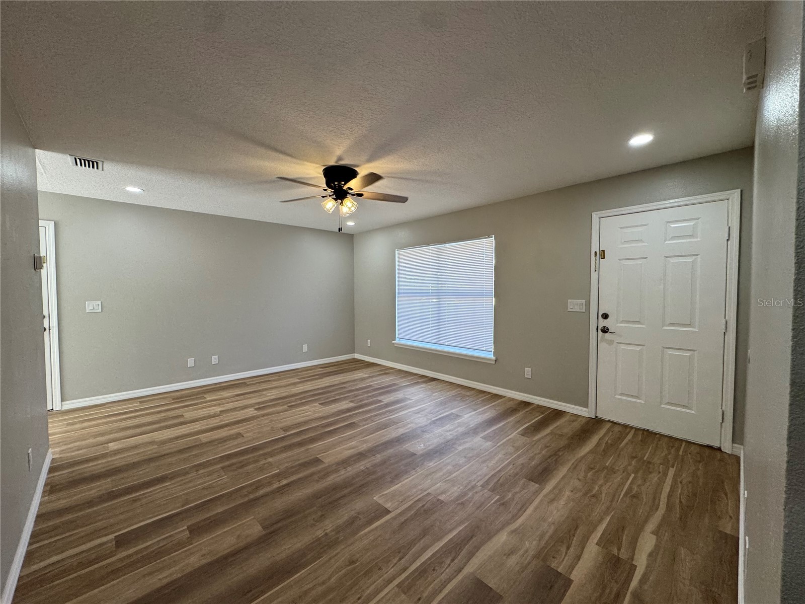 1151 W Minneola Avenue Clermont FL 34711 G5114782 image3