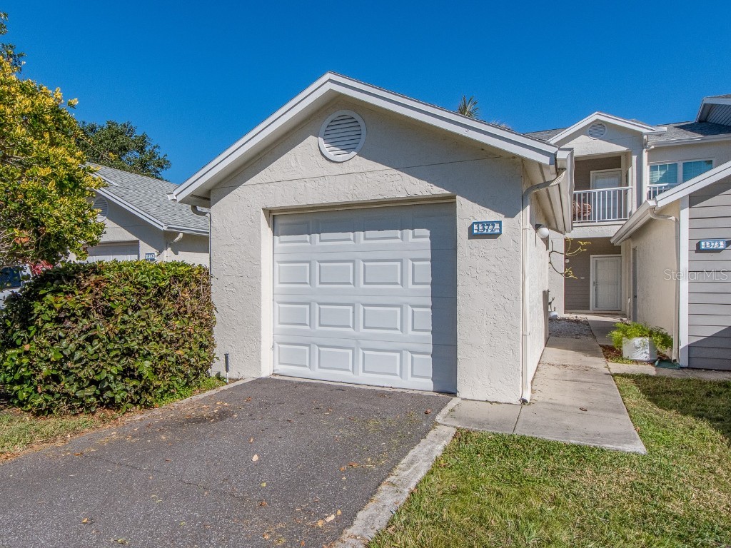 11510 Shipwatch Drive #1372 Largo FL 33774 TB8330710 image1