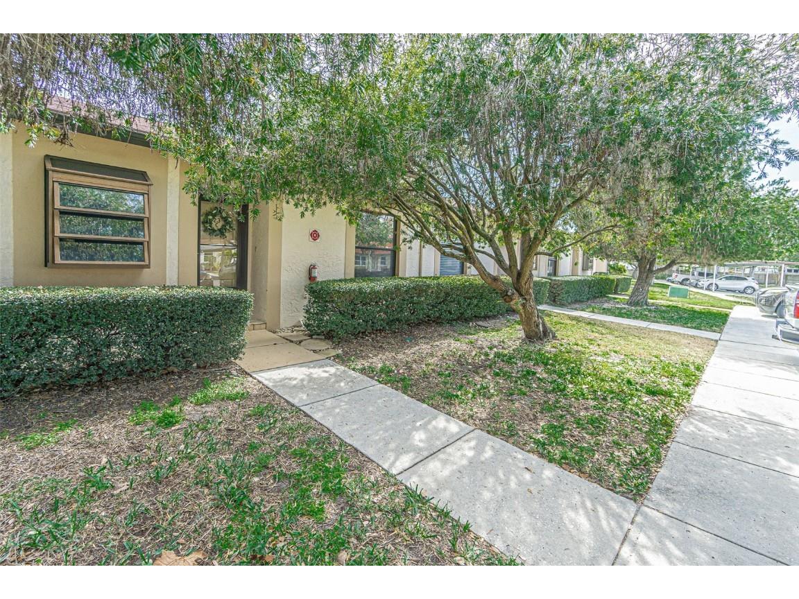 11511 113th Street #23C Largo FL 33778 U8230181 image1