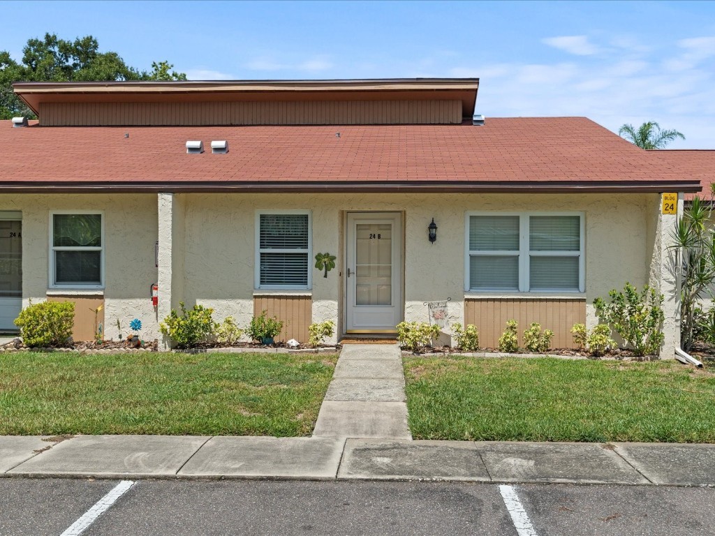 11511 113th Street #24B Seminole FL 33778 U8207997 image1