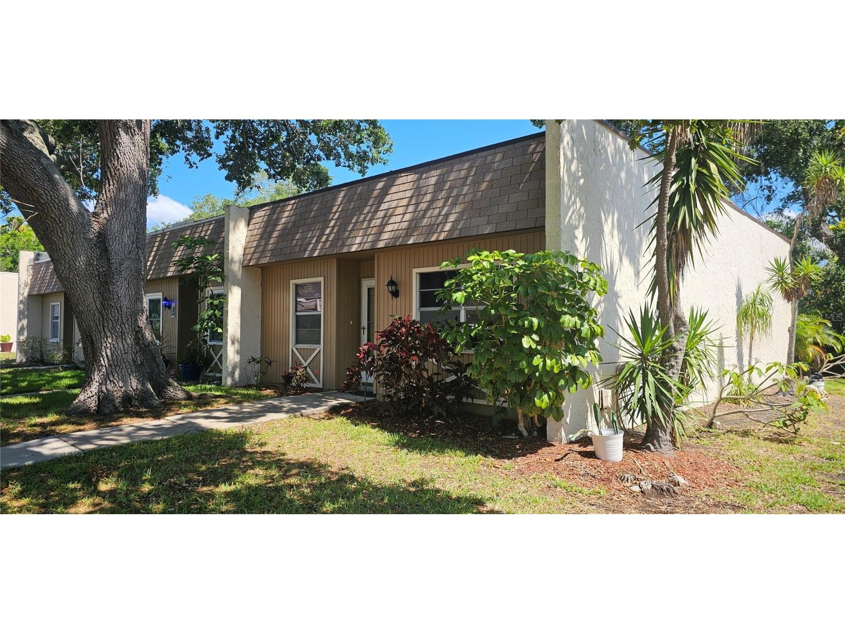 11511 113th Street #4F Seminole FL 33778 U8247376 image1