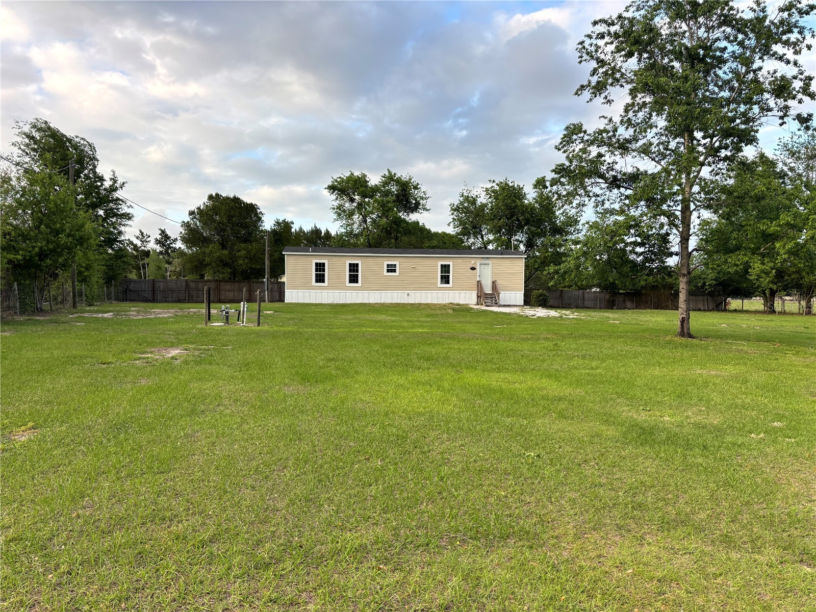 11511 NE 10th Terrace Oxford FL 34484 G5110285 image1