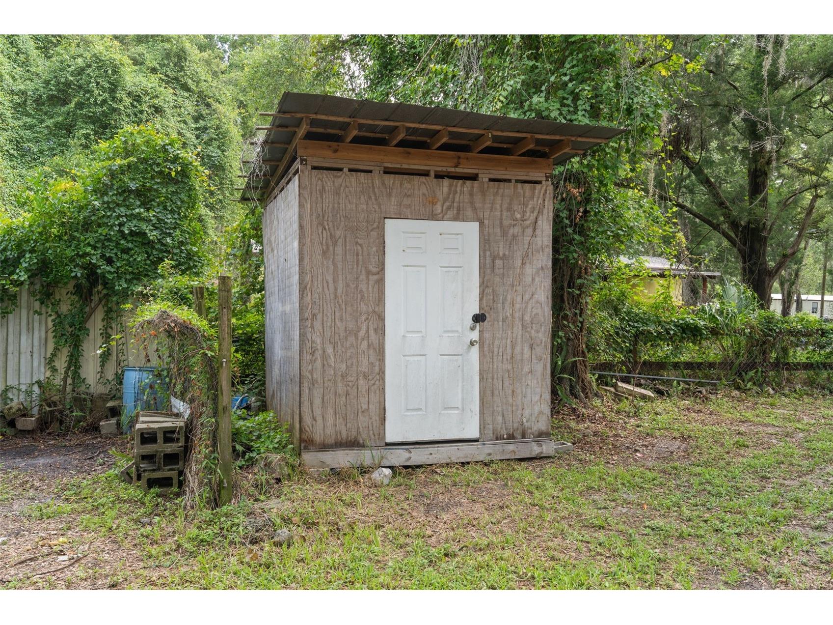 11512 Cr 675w Webster FL 33597 W7886111 image30