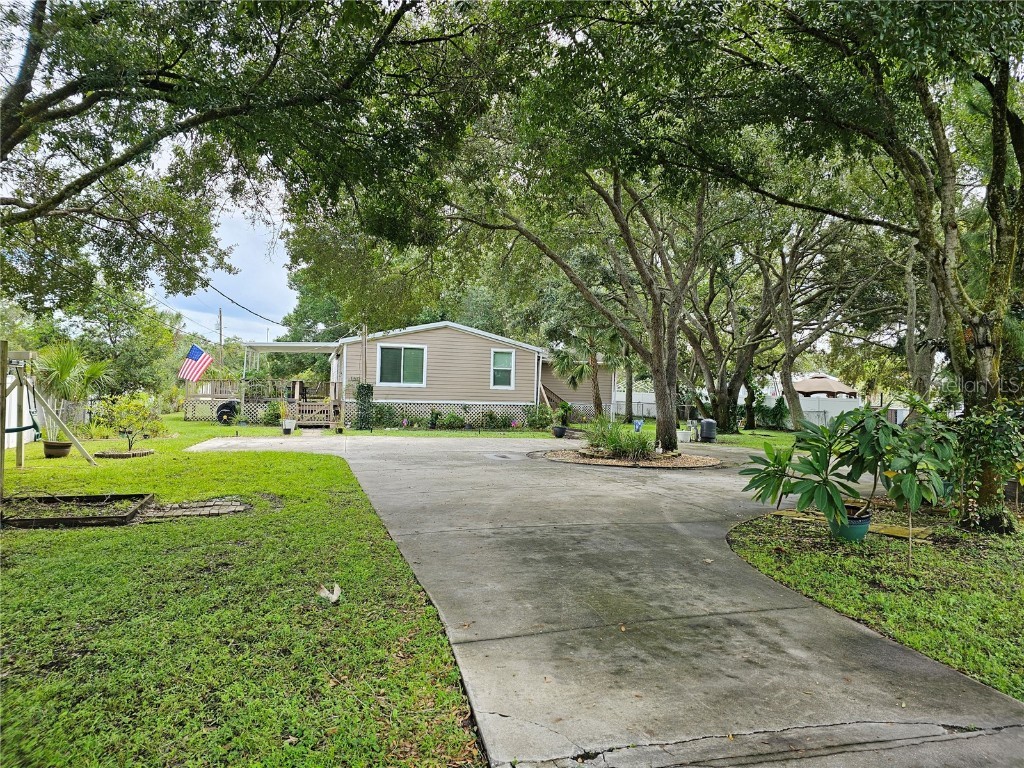 11512 East Bay Road Gibsonton FL 33534 TB8309933 image1