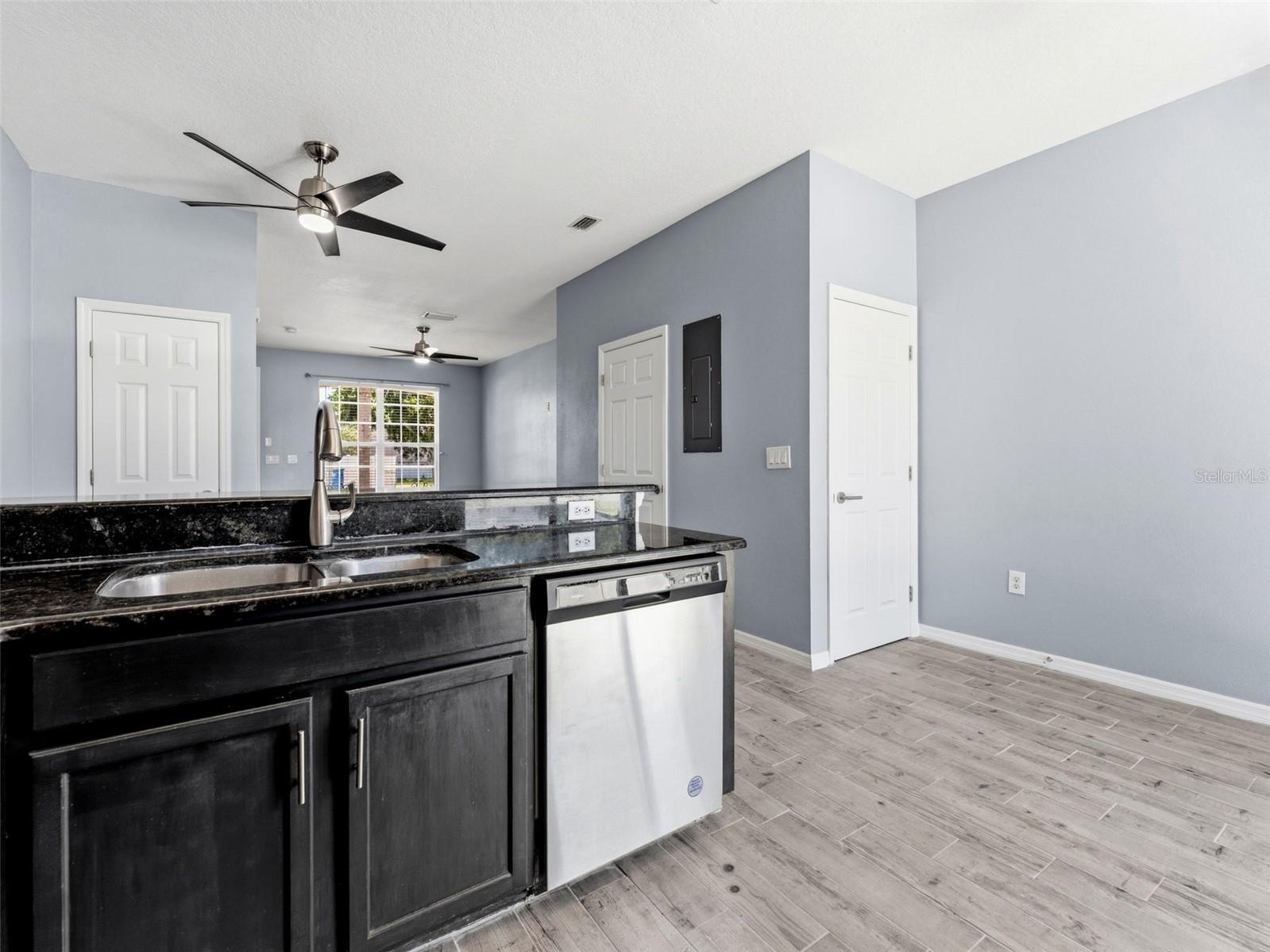 11513 Declaration Drive Tampa FL 33635 TB8517991 image16