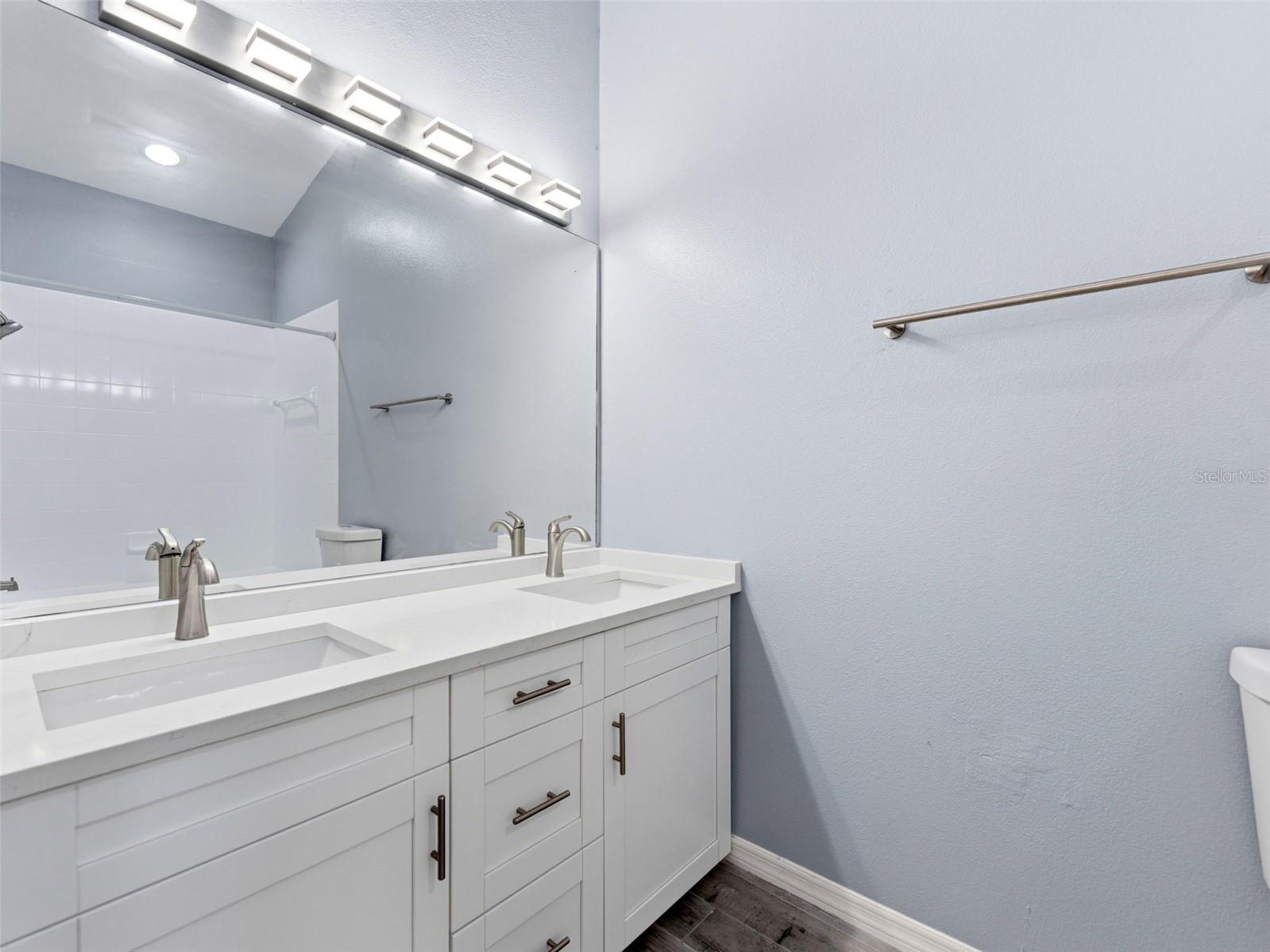 11513 Declaration Drive Tampa FL 33635 TB8517991 image24