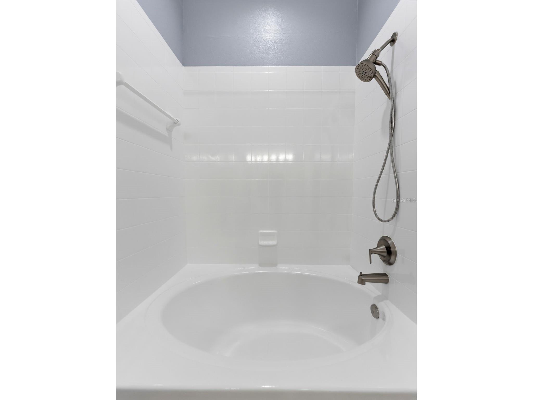 11513 Declaration Drive Tampa FL 33635 TB8517991 image26