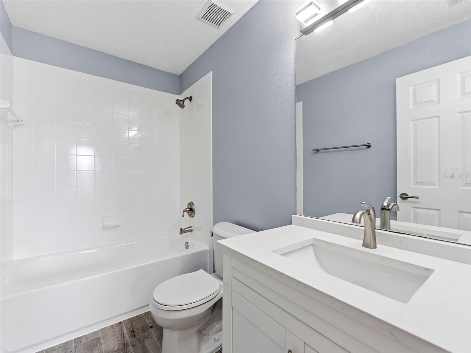 11513 Declaration Drive Tampa FL 33635 TB8517991 image33