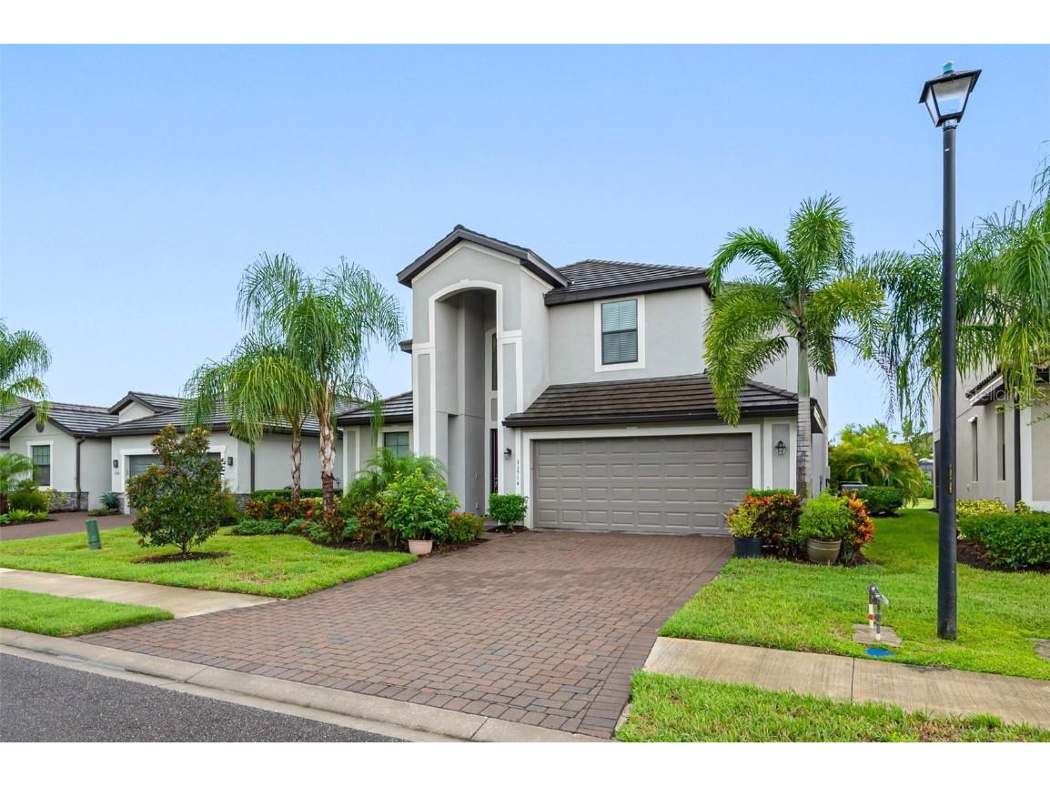 11514 Sweetgrass Drive Bradenton FL 34212 T3400452 image1