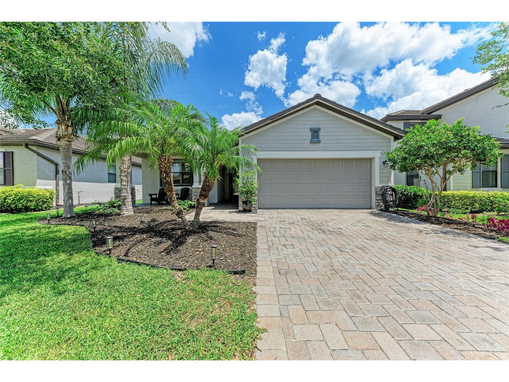 11515 Sweetgrass Drive Bradenton FL 34212 A4692994 image1