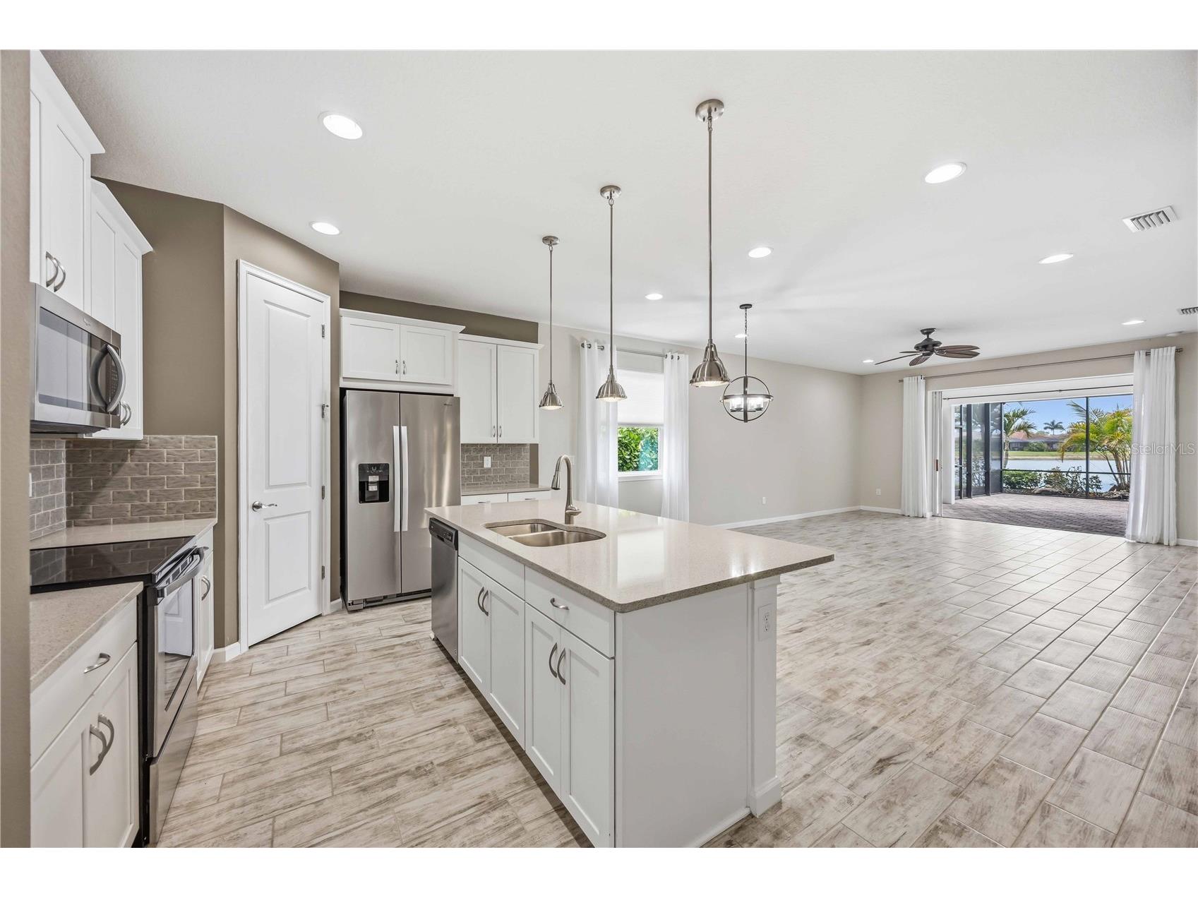 11516 Renaissance Boulevard Venice FL 34293 A4691899 image3