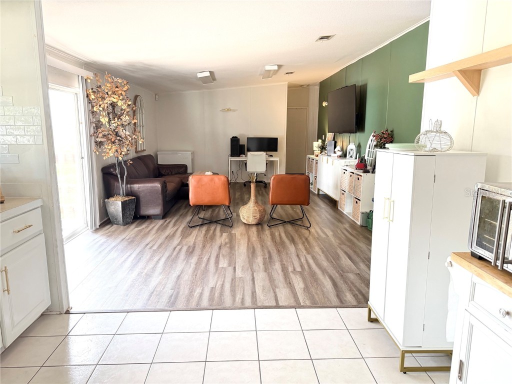 11516 Tuten Loop Lithia FL 33547 L4957835 image17