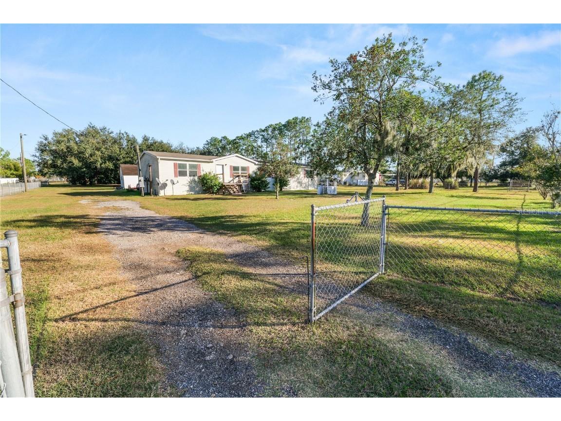 11516 Tuten Loop Lithia FL 33547 L4957835 image42