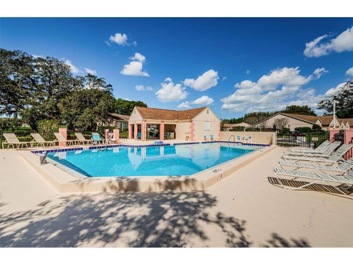 11516 Versailles Lane Port Richey FL 34668 W7877499 image40