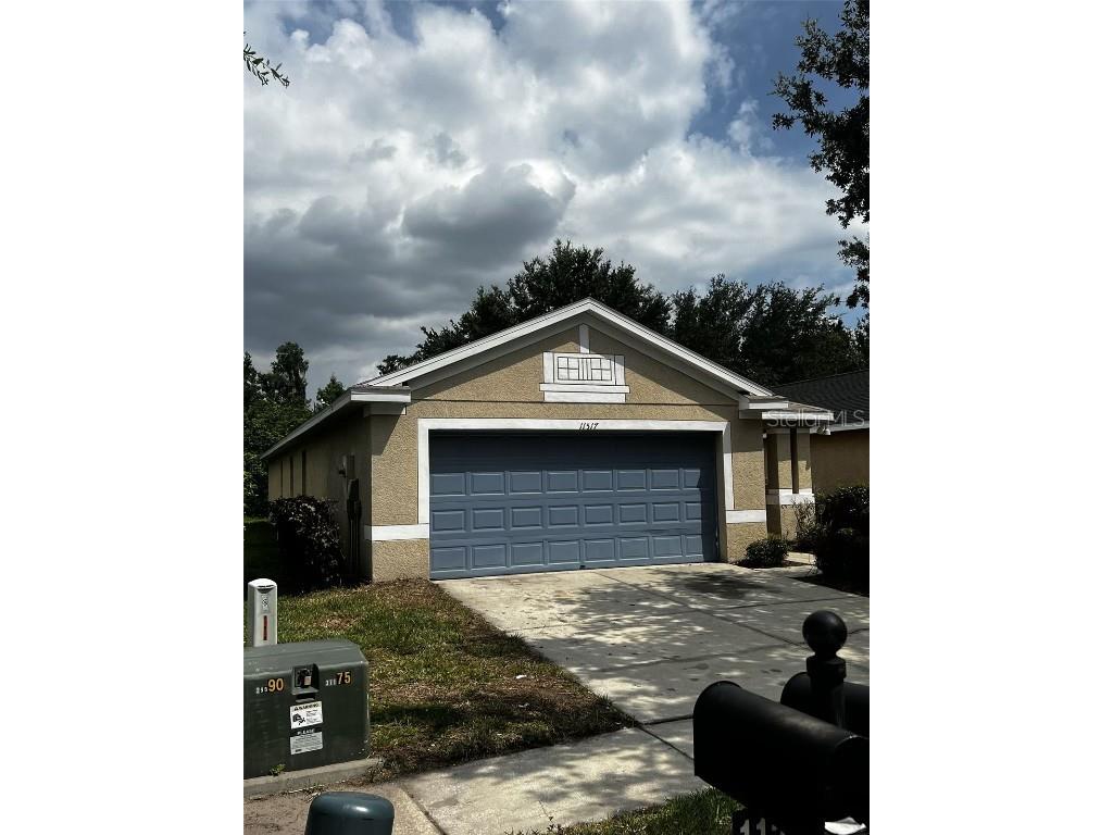 11517 Crestlake Village Drive Riverview FL 33569 T3458455 image1
