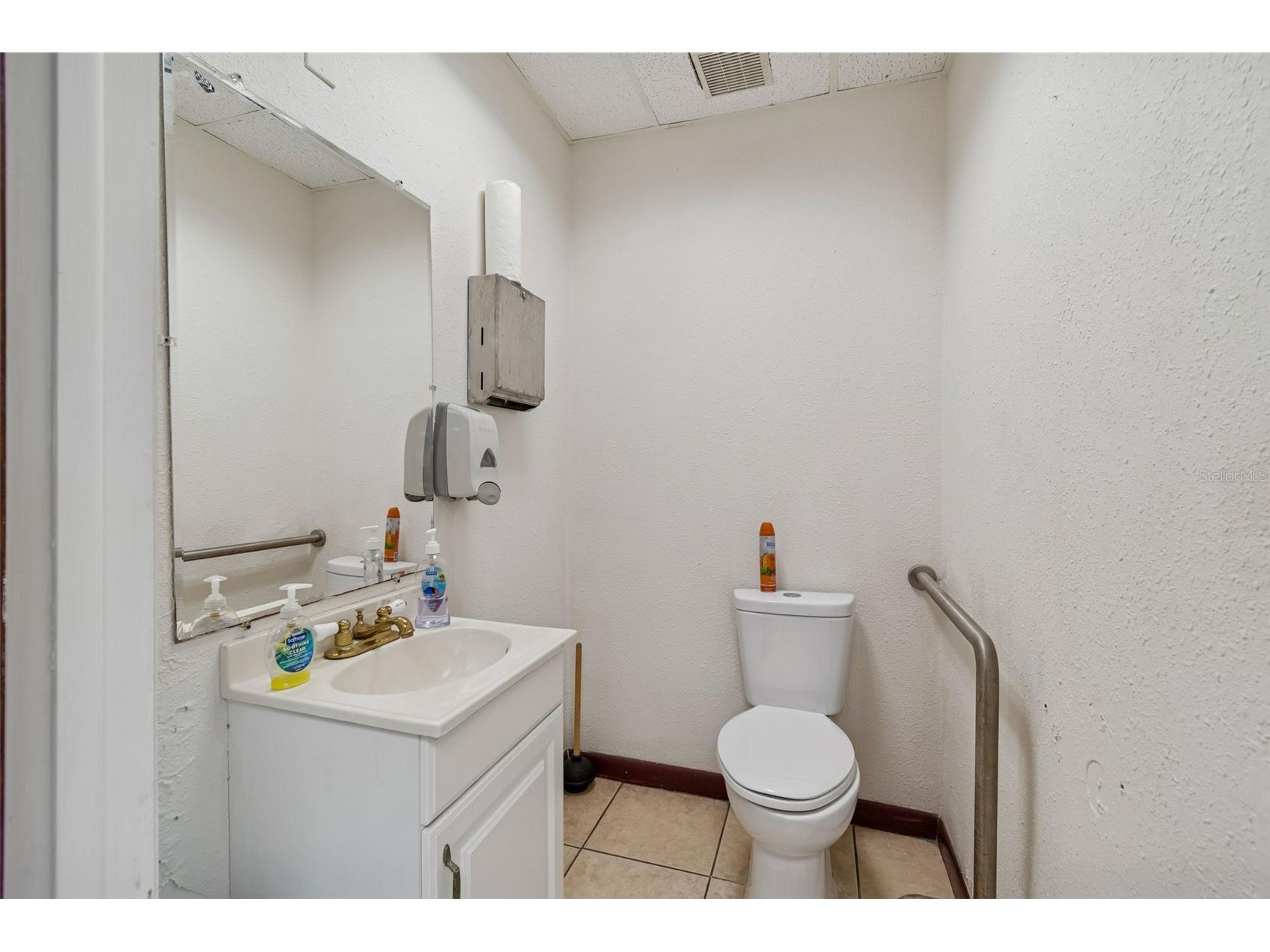 1152 62nd Avenue S Saint Petersburg FL 33705 TB8471864 image12