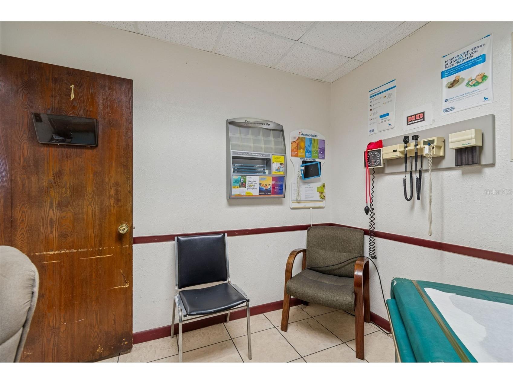 1152 62nd Avenue S Saint Petersburg FL 33705 TB8471864 image22