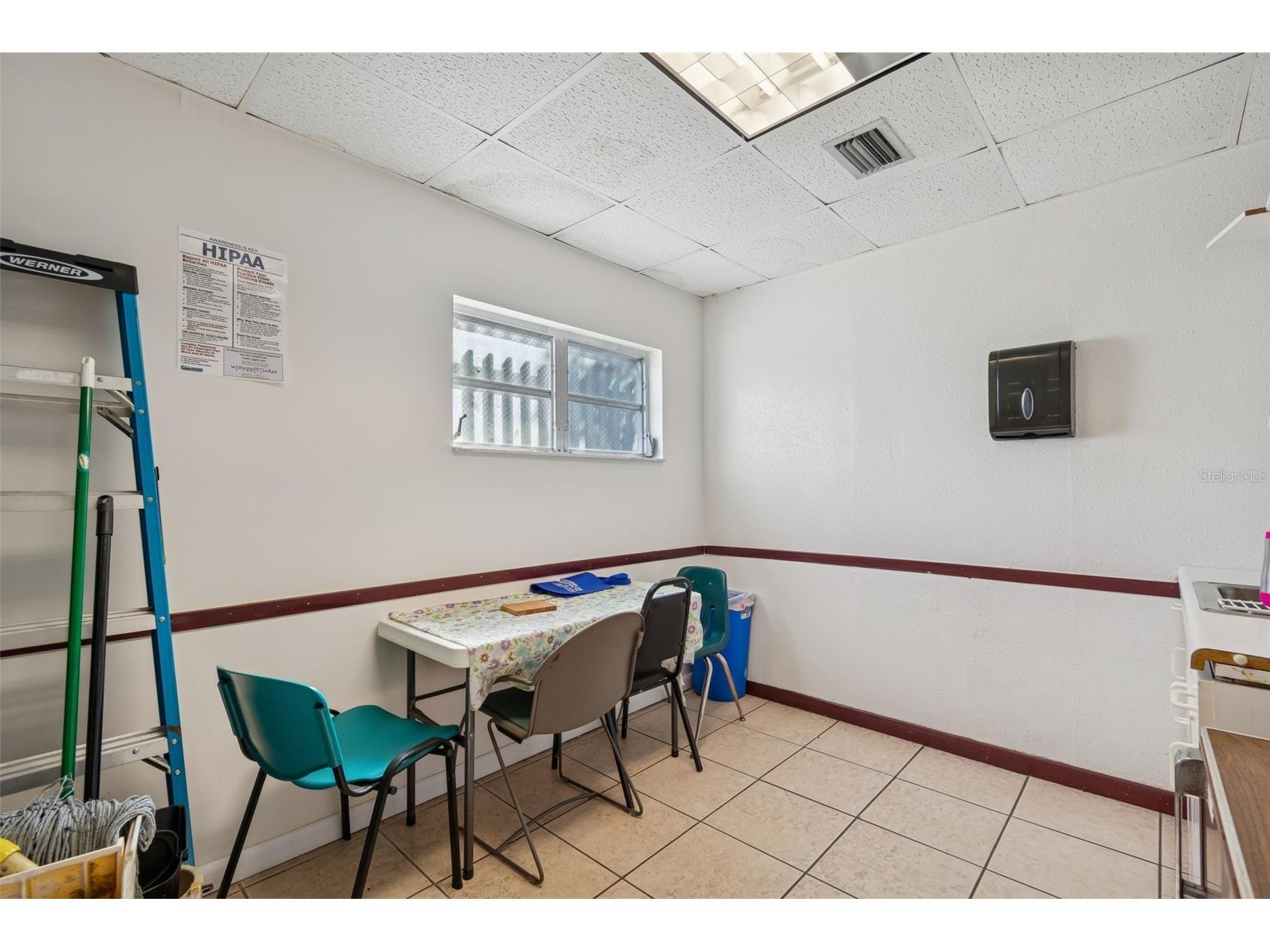 1152 62nd Avenue S Saint Petersburg FL 33705 TB8471864 image28